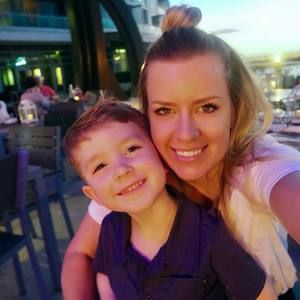 Meet your Posher, Jen